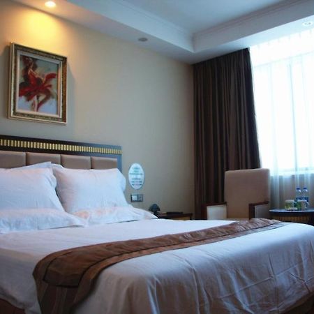 Greentree Inn Guangdong Shantou Chengjiang Road Business Hotel Екстериор снимка