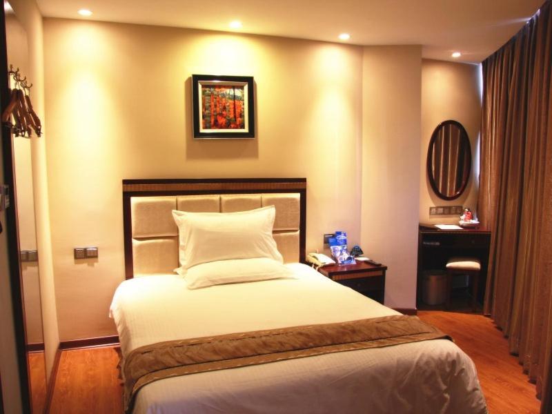 Greentree Inn Guangdong Shantou Chengjiang Road Business Hotel Екстериор снимка