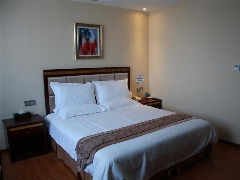Greentree Inn Guangdong Shantou Chengjiang Road Business Hotel Екстериор снимка