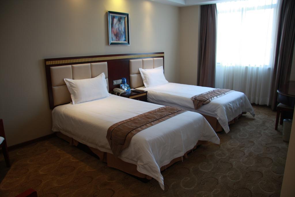 Greentree Inn Guangdong Shantou Chengjiang Road Business Hotel Екстериор снимка