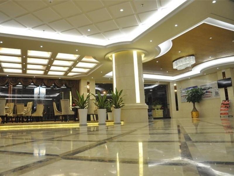 Greentree Inn Guangdong Shantou Chengjiang Road Business Hotel Екстериор снимка